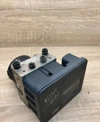 Mini One - Cooper R50 - 53 ABS Pump 6750254 6760253