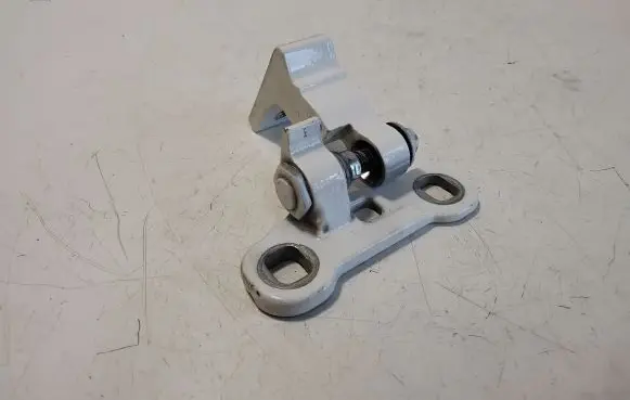 Volvo XC40 Rear door upper hinge 31457095