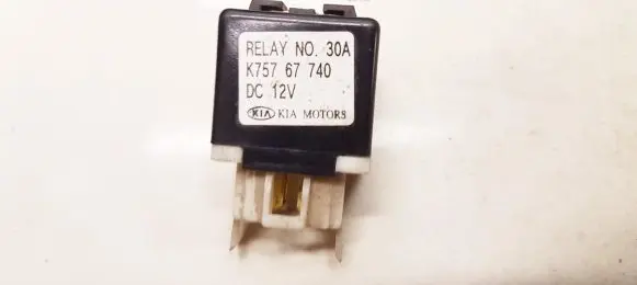 KIA Carnival Other relay K75767740
