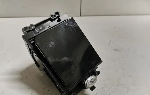 Land Rover Range Rover Velar Cup holder J8A213560BE