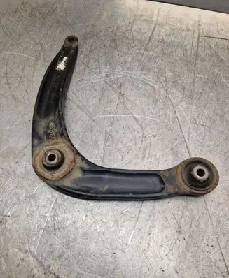 Citroen DS5 Front lower control arm/wishbone 884980