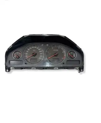 Volvo XC90 Speedometer (instrument cluster) 8673268 69294860T 8602759