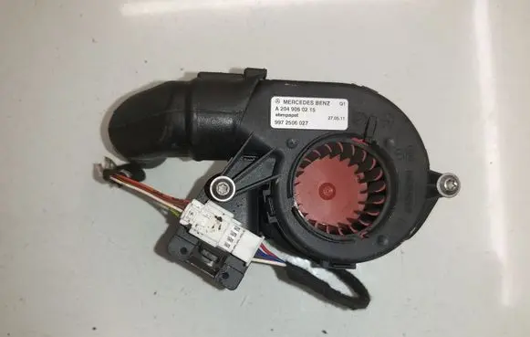 Mercedes-Benz C W205 Engine control unit/module fan A2049060215