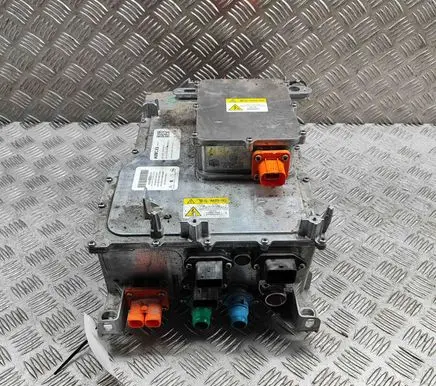 Opel Vivaro Voltage converter inverter 9696395680 1692692280