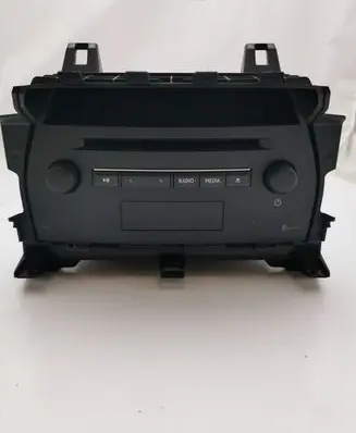 Radio/CD/DVD/GPS head unit