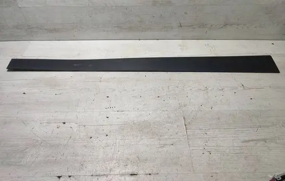 Seat Arona Front door trim (molding) 6F9853959