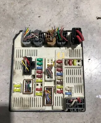 Renault Megane III Fuse module 284B61871R