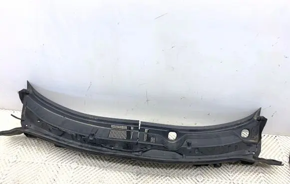 Mazda CX-3 Wiper trim 