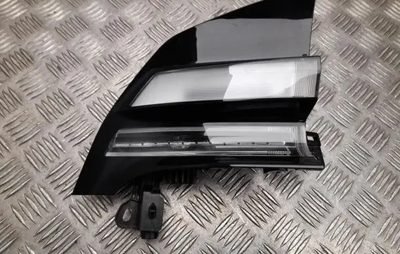 Toyota Prius (XV60) Rear/tail lights 8156047500