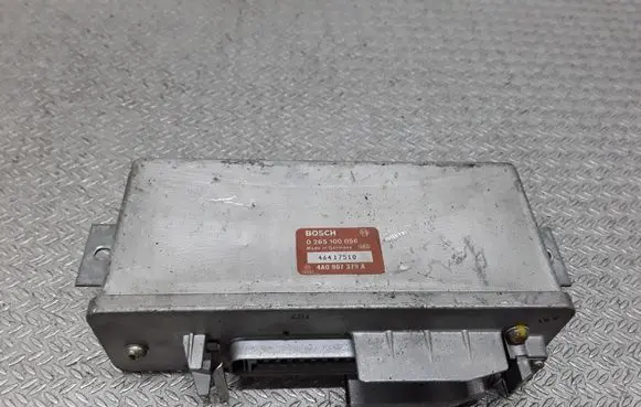 Audi 80 90 S2 B4 ABS control unit/module 0265100056 4A0907379A