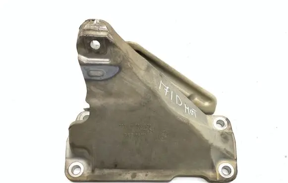 BMW X3 F25 Engine mounting bracket 6784828