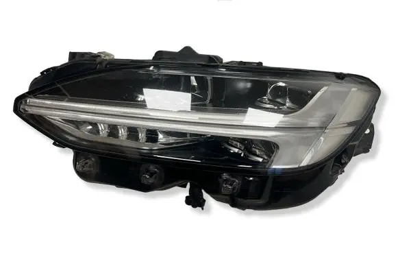 Volvo S90, V90 Headlight/headlamp 32228684