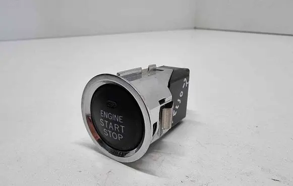Toyota Corolla Verso AR10 Engine start stop button switch 15A710