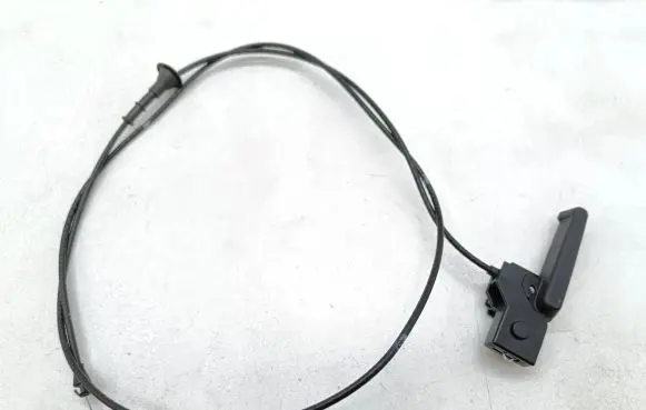 Engine bonnet/hood lock release cable