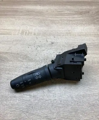 Nissan Almera N16 Indicator stalk 25540AV620