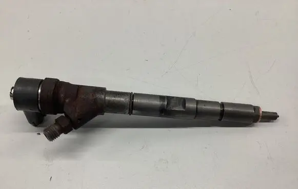 KIA Sorento Fuel injector 0445110186