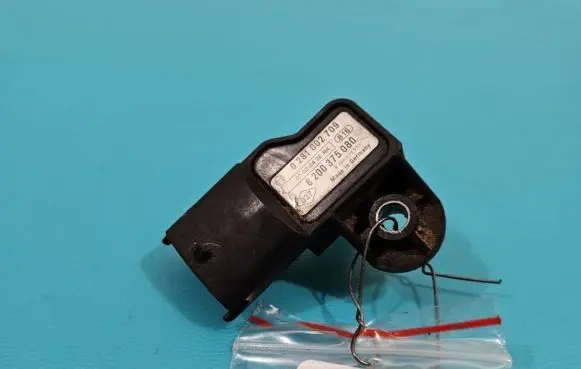 Suzuki Grand Vitara II Air pressure sensor 0281002709 IMPRK1362633
