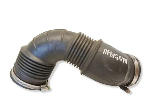 Opel Insignia A Air intake hose/pipe 327763967 5556178