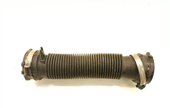 Nissan Qashqai Air intake hose/pipe