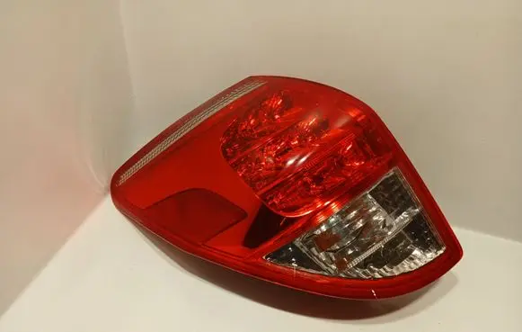 Toyota RAV 4 (XA30) Rear/tail lights 