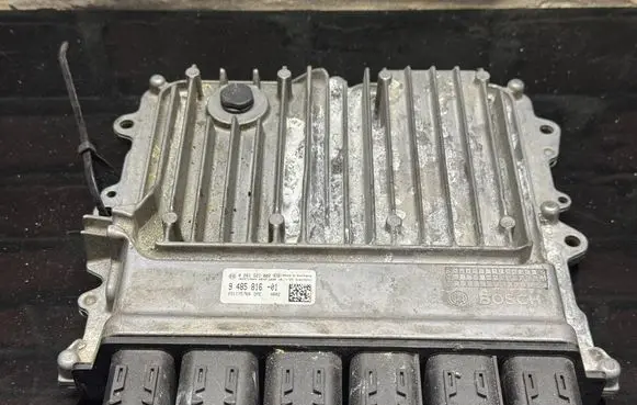 BMW 5 G30 G31 G38 Engine control unit/module 9485816 031175760
