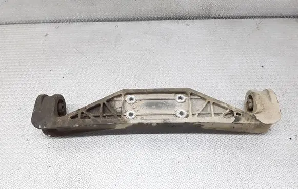 Suzuki SX4 Rear differential/diff mount bracket 2962180J0
