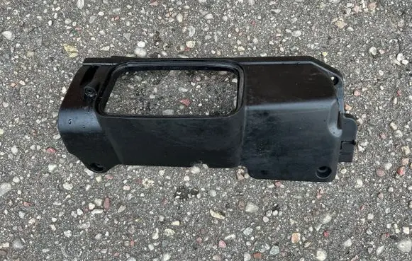BMW 3 E90 E91 Air filter box cover 7787254 0928400397