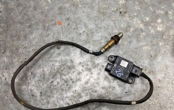 Renault Master III Lambda probe sensor 227930660RBIL 227930660R