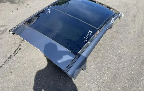 Mercedes-Benz E W213 Roof