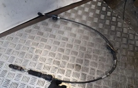 Mitsubishi Lancer Evolution Gear shift cable linkage 74410