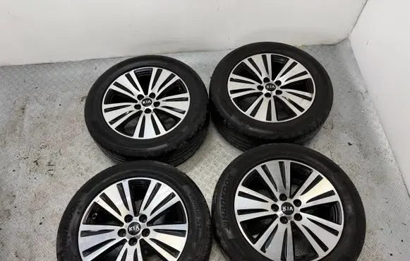 KIA Sportage R18 alloy rim 