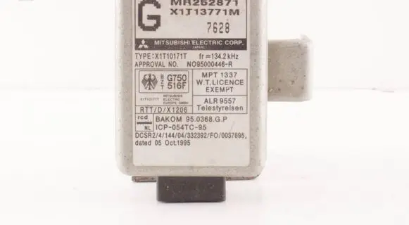 Mitsubishi Galant Immobilizer control unit/module MR252871 X1T13771M 95000446R