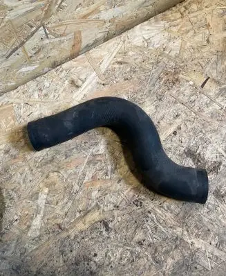 Honda CR-V Intercooler hose/pipe