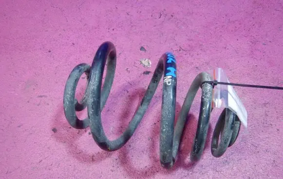 Opel Tigra B Rear coil spring
