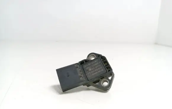 Volkswagen PASSAT B8 Sensor 03G906051E