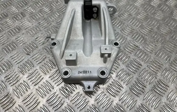 KIA EV3 Engine mounting bracket 2412211