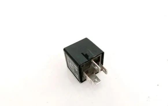 Mazda 3 I Other relay V23134B52X379 V23134-B52-X379