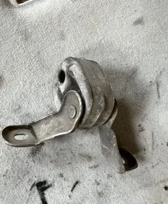 Muffler mount bracket/holder