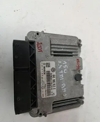 Volkswagen Polo Engine control unit/module ECU 045906013E