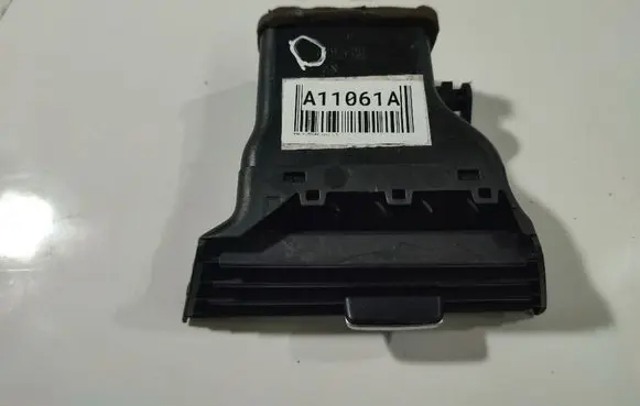 BMW 3 E90 E91 Dash center air vent grill E3222W
