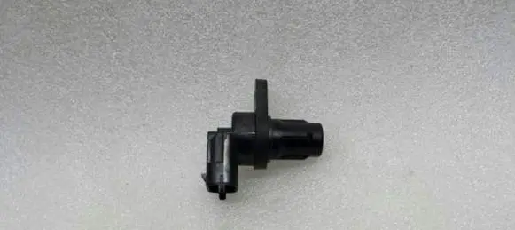Mercedes-Benz C W203 Camshaft position sensor A0041539628 0232103050