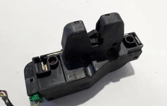 Citroen Xsara Picasso Tailgate/trunk/boot lock/catch/latch 9646091580