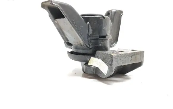 KIA Sportage Engine mount bracket 21815A9000