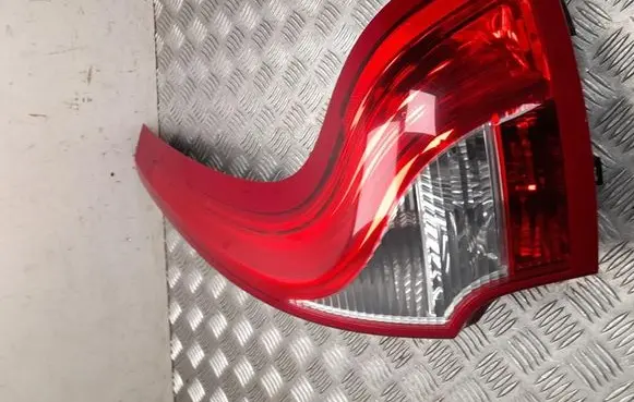 Volvo XC60 Rear/tail lights 89075234