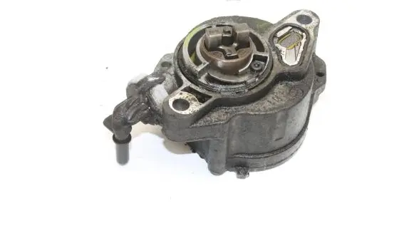 Chrysler 300C Vacuum pump