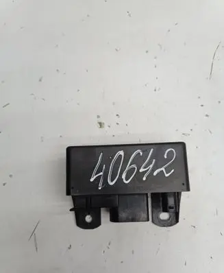 Mercedes-Benz C AMG W203 Glow plug pre-heat relay