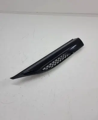 Land Rover Evoque I Fender grill Bj32280b11abw