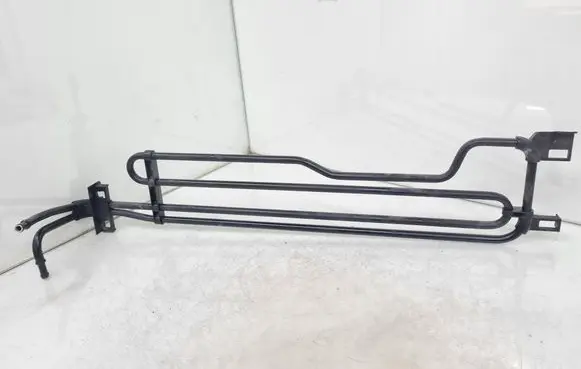Mercedes-Benz C W204 Power steering radiator A2044601124