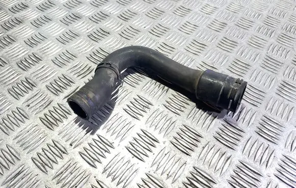 Audi A4 S4 B7 8E 8H Engine coolant pipe/hose 8E0121101AA