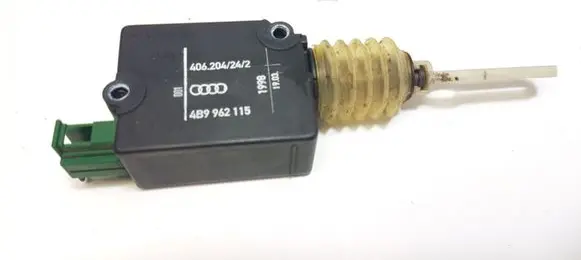 Audi A6 S6 C5 4B Central locking motor 4B9962115